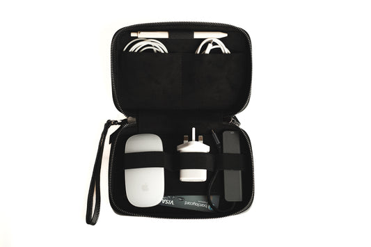 Akànjí Leather Tech Organiser
